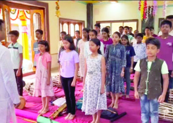 विद्यार्थ्यांकडून कलेच्या माध्यमातून श्रद्धांजली