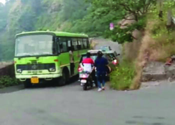 माथेरानमध्ये नव्या मिनीबसची मागणी