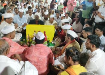 तळाघर येथील स्वयंभू महादेवाच्या यात्रेला अलोट गर्दी