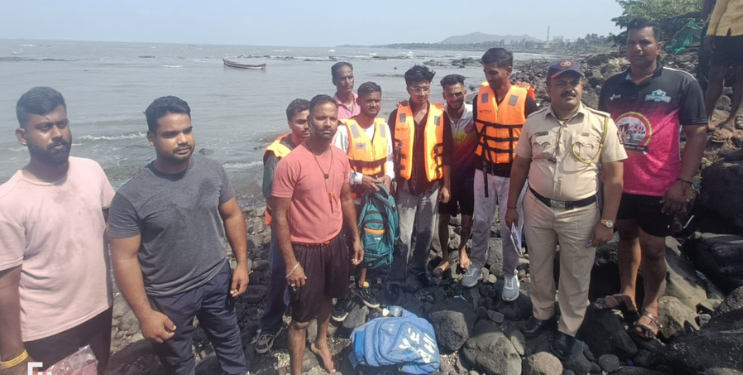 थरारक घटना! उरण-पिरवाडी समुद्रात अडकले चार तरुण