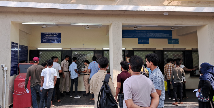 रेल्वे प्रशासनाचा गलथान कारभार