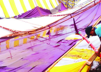 अवकाळीमुळे लग्न सोहळ्यात विघ्न