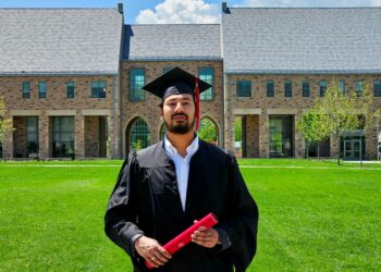 पेझारीच्या ओंकारचा अमेरिकेत बोलबाला