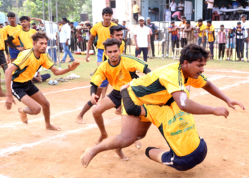 कामगार स्मृती चषकाला प्रारंभ