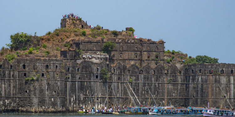 ‘या’ तारखेपासून ऐतिहासिक जंजिऱ्याला कुलूप