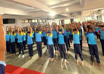 पीएनपी संकुलात योग दिन साजरा