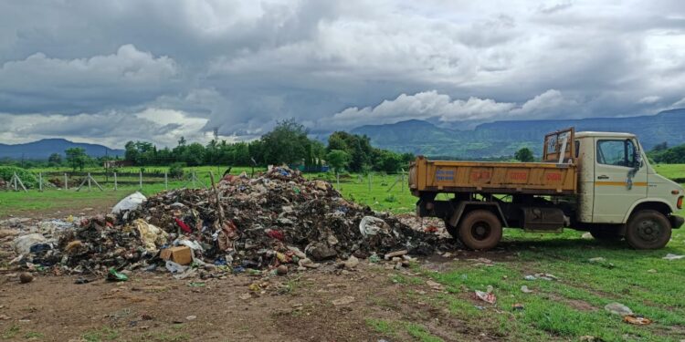 कडाव गावाला डंपिंगचे ग्रहण