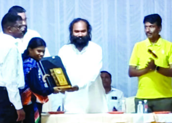 बॉक्सिंग खेळाडू वैदेही जाधवचा सत्कार