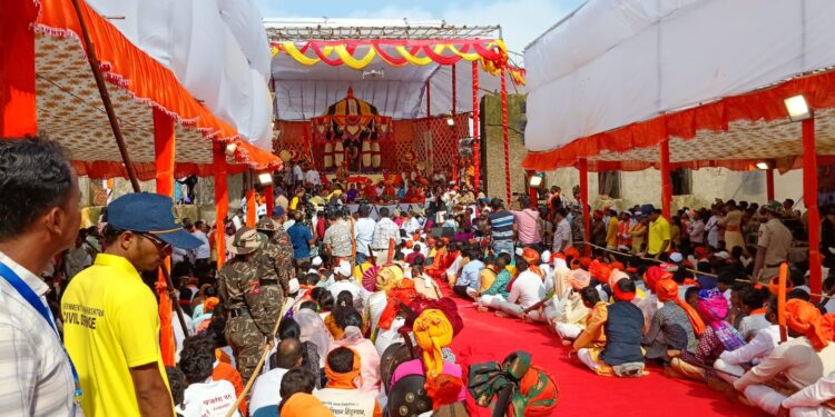 रायगडावर तिथीनुसार राज्याभिषेक सोहळा