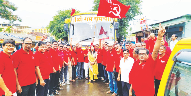 शेकाप कार्यकर्त्यांची पंढरपूर वारी