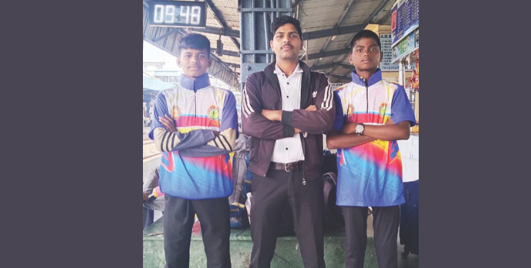 टेनिस क्रिकेटसाठी जिल्ह्यातील दोघांची निवड