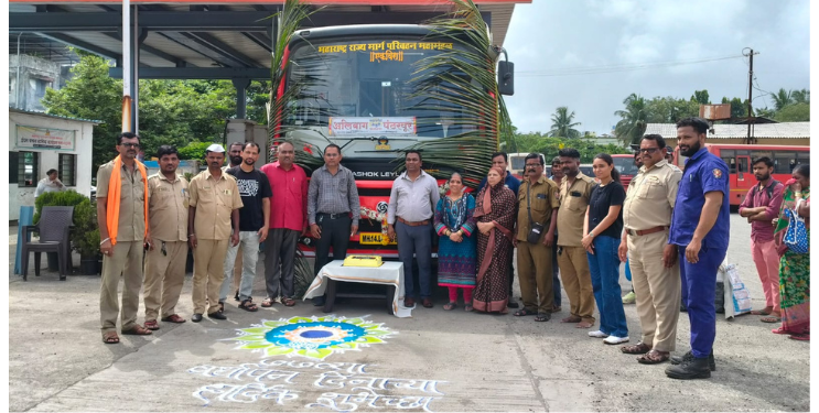 एसटीचा वर्धापन दिन नाविन्य उपक्रमातून साजरा