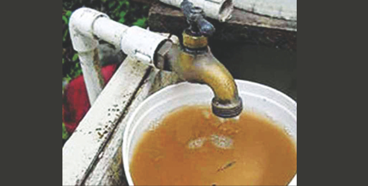 रायगडकर पितात दूषित पाणी