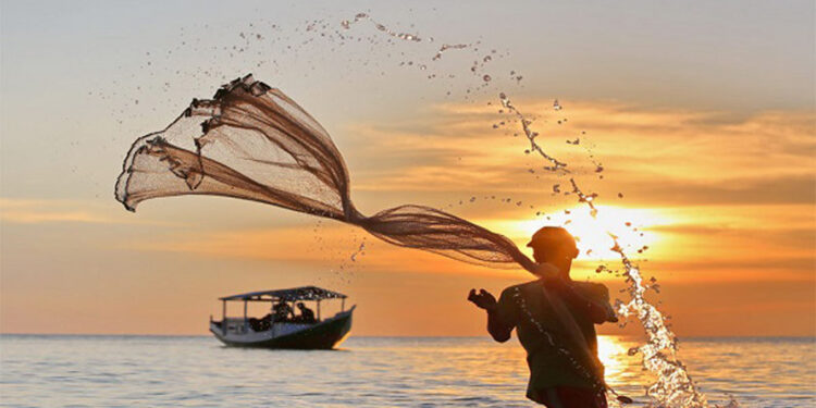 बंदीकाळातही मासेमारी जोरात
