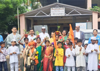 गोंधळपाडा शाळेत आषाढी वारी साजरी