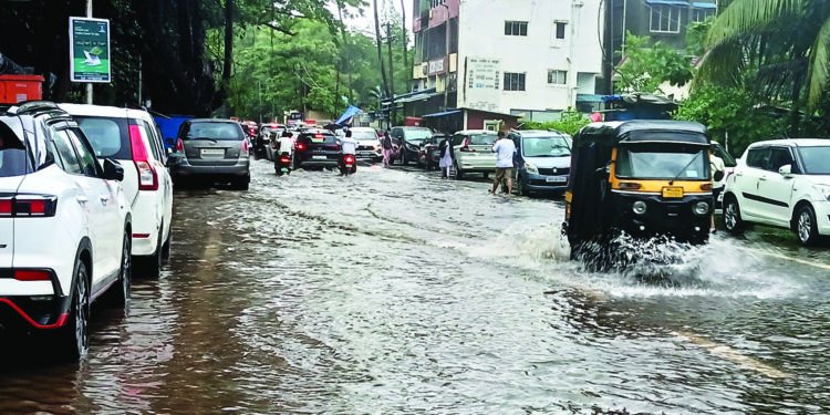 रायगडमध्ये दोन दिवस रेड अलर्ट