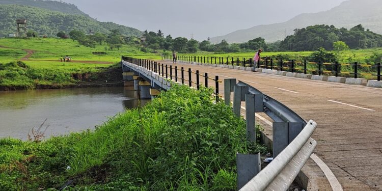 नव्याने बांधण्यात आलेला शिरसे पुल वाहतुकीसाठी खुला