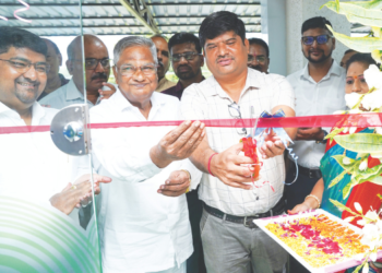 आदर्श पतसंस्थेच्या खापोली शाखेचे स्थलांतर