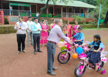 माथेरानमधील प्राथमिक शाळेत विविध उपक्रमांचा शुभारंभ
