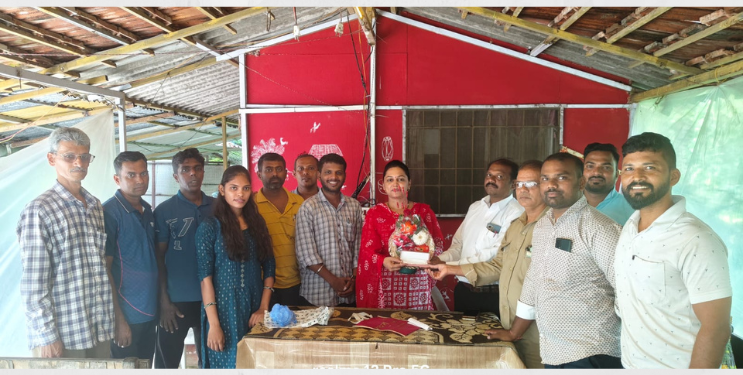 कर्तव्यदक्ष कर्मचाऱ्याला अविस्मरणीय निरोप