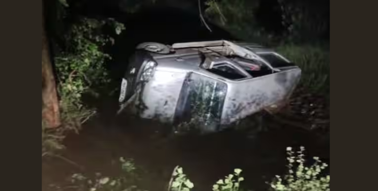 पालघरमध्ये कारचा भीषण अपघात; तरुणीचा मृत्यू