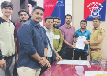 लेणीचे पावित्र्य नष्ट करणाऱ्यांवर कारवाई करा