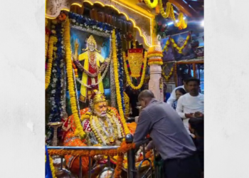 गुरुपौर्णिमेनिमित्त मंदिरात भक्तांची गर्दी