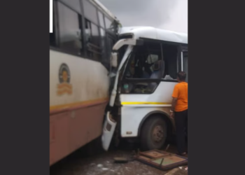 मुंबई-गोवा महामार्गावर भीषण अपघात; प्रवासी जखमी