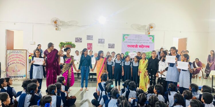 भालीवडी आश्रम शाळेत रानभाज्या महोत्सव