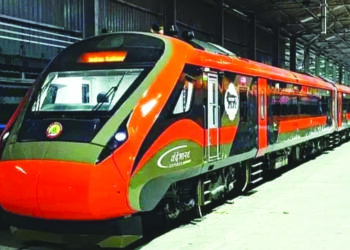 वंदे भारत एक्सप्रेस कोकणात दाखल