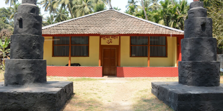 इतिहासकाळाचे साक्षीदार श्री मल्लेश्वर मंदिर