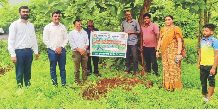 कोंडेपंचतन येथे बांबू लागवडीचा शुभारंभ