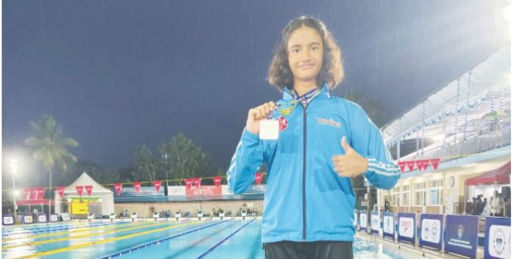 अवंतिका देसाईची चमकदार कामगिरी