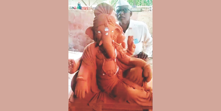 शाडूच्या मूर्तींना मागणी वाढली