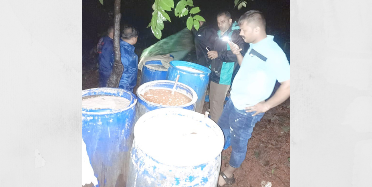 रोह्यातील गावठी दारूचा अड्डा उद्ध्वस्त