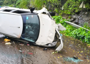 माथेरान घाटात पर्यटकांच्या वाहनाला अपघात; प्रवासी जखमी