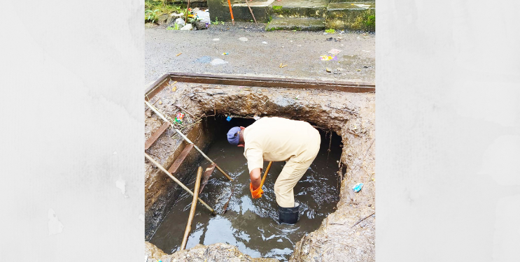 नाला तुंबल्याने रोहा-नागोठणे मुख्य रस्ता पाण्याखाली