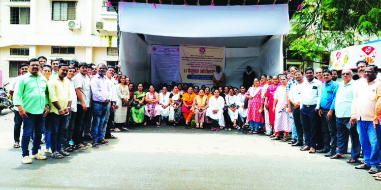 कर्मचाऱ्यांच्या संपामुळे आरोग्य सेवा ठप्प