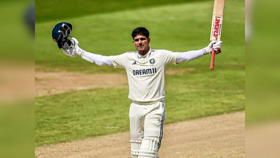 आयसीसी पुरस्कारासाठी गिल आघाडीवर