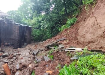 मिठेखारच्या ग्रामस्थांची सुरक्षा वाऱ्यावर