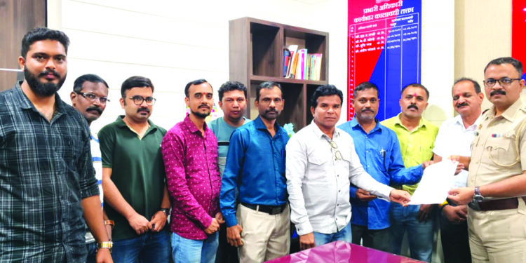 कुडेकरवरील हल्ल्याप्रकरणी पत्रकार आक्रमक