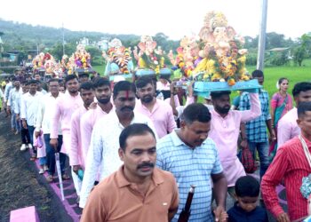 दहा दिवसांच्या बाप्पांना निरोप