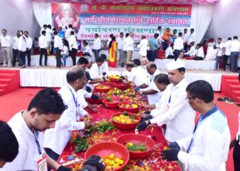 श्रीसदस्यांकडून 6742 टन निर्माल्य गोळा