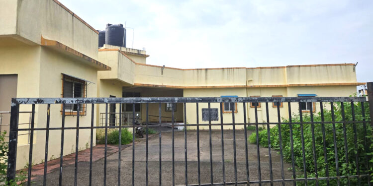 जिते आरोग्य केंद्राला कुलूप