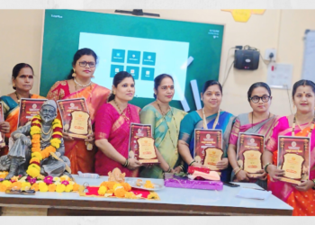 नवदुर्गांचा सत्कार सोहळा