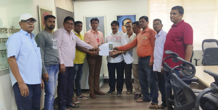 शेतकऱ्यांना तात्काळ भरपाई द्या; शेकाप तालुका शेतकरी सभेची मागणी