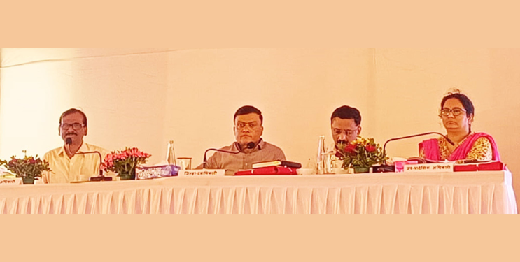 पोलीस बंदोबस्तात जनसुनावणी