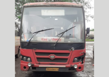 एसटीचा प्रवाशांच्या जीवाशी खेळ