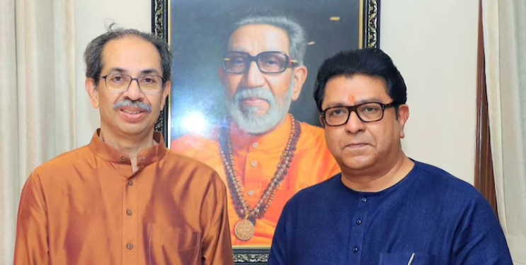 उद्धव ठाकरे पुन्हा शिवतिर्थावर…