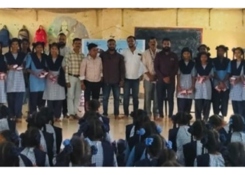 विद्यार्थिनींना आरोग्य विषयक मार्गदर्शन